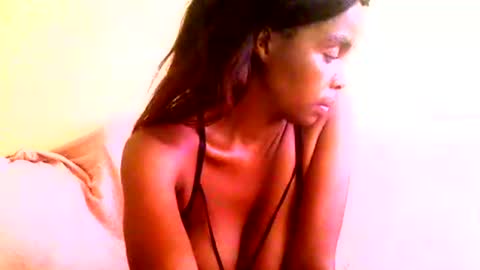 Snapshot of chante665 chatting on February 2025 09:03:01 AM chante665 online show from February 2025 09:03:01 AM