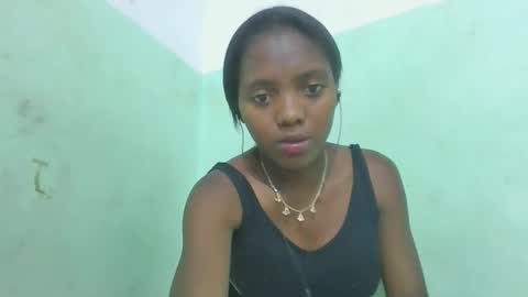 Snapshot of chanteuse655720 chatting on May 2026 05:19:01 PM chanteuse655720 online show from May 2026 05:19:01 PM