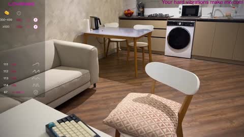 Liz online show from January 2025 10:53:02 AM