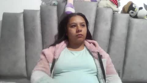 Snapshot of charis_21 chatting on April 2026 11:15:02 AM charis 2 online show from April 2026 11:15:02 AM