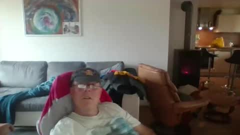 charles6064 online show from January 2026 09:35:01 AM