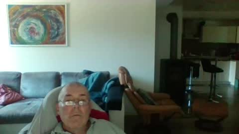 charles6064 online show from July 2026 02:13:01 PM