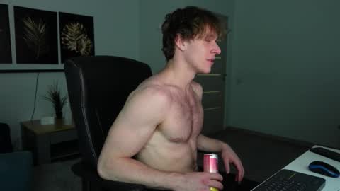 Snapshot of charles_dreams chatting on November 2025 05:04:01 PM CHARLES DREAMS online show from November 2025 05:04:01 PM