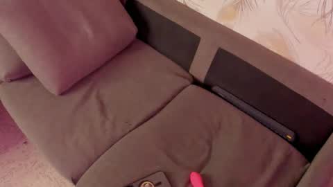 charlie eusse online show from December 2024 05:14:02 AM