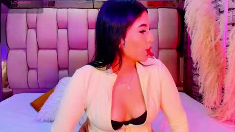  C H A R L I E  online show from May 2026 01:41:01 PM