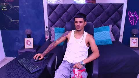 Snapshot of charlie_oconnor chatting on February 2026 04:45:01 AM Charlie oconnor online show from February 2026 04:45:01 AM