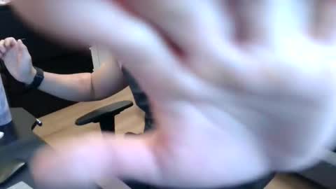 charliekkw online show from January 2026 08:14:02 PM