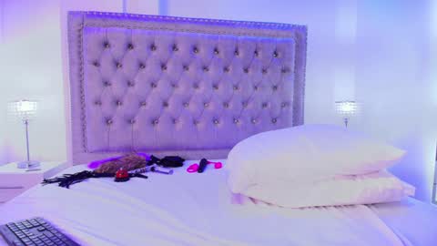 Charlie online show from December 2024 11:10:02 PM