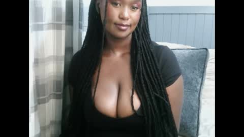 Snapshot of charllette chatting on May 2026 08:47:02 PM charllette online show from May 2026 08:47:02 PM