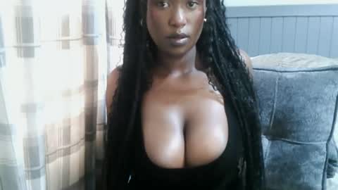Snapshot of charllette chatting on June 2026 08:17:01 AM charllette online show from June 2026 08:17:01 AM