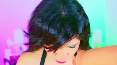 Charloott Evans online show from November 2025 04:21:01 AM