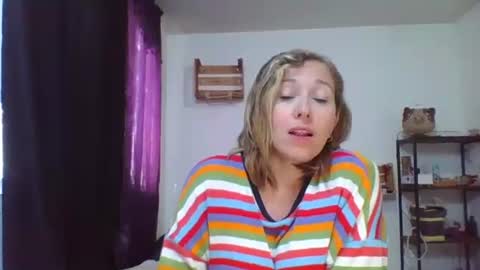 charlott online show from January 2025 06:03:02 PM