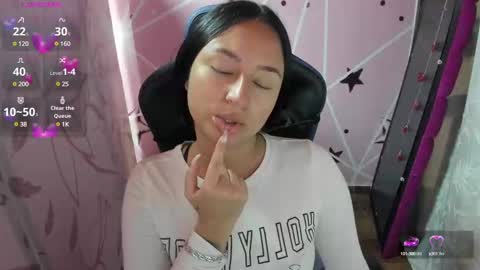 charlott_daphne online show from December 2024 11:19:02 PM
