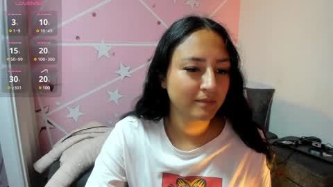 charlott_daphne online show from December 2024 11:42:01 PM