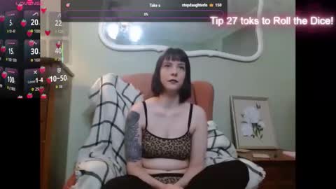 Charlotte online show from May 2026 11:24:01 PM