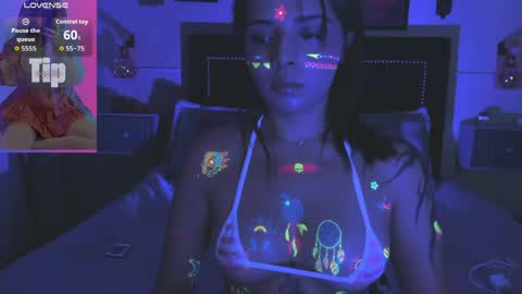 Snapshot of charlotte__benett chatting on April 2026 07:41:01 AM Charlotte online show from April 2026 07:41:01 AM