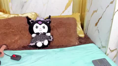 Snapshot of charlotte__milf chatting on November 2025 02:54:02 AM charlotte__milf online show from November 2025 02:54:02 AM