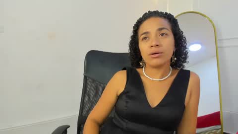 Snapshot of charlotte_dante212 chatting on July 2026 05:44:01 AM charlottte y dante online show from July 2026 05:44:01 AM