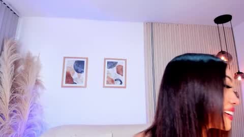 Charlotte online show from February 2026 07:39:01 PM