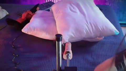 Charlotte online show from January 2025 08:07:02 PM