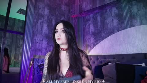 Charlotte online show from October 2025 06:19:01 PM