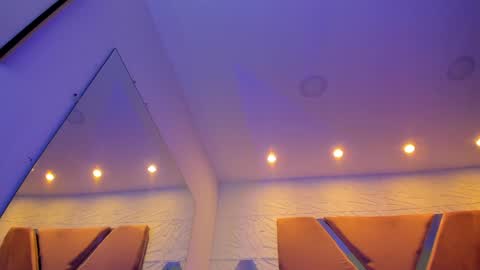 Charlotte Icee online show from January 2025 08:22:02 PM