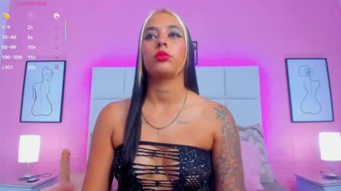Snapshot of charlotte_kisss chatting on June 2026 06:13:02 PM Charlotte online show from June 2026 06:13:02 PM