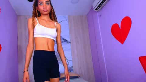 CHARLOTTE online show from February 2025 06:59:01 PM