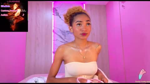 CHARLOTTE online show from November 2025 12:20:01 PM