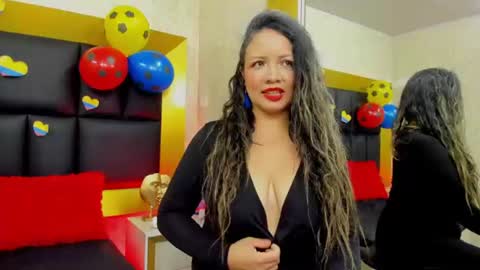Snapshot of charlotte_monnroe chatting on June 2026 01:24:02 PM charlotte_monnroe online show from June 2026 01:24:02 PM