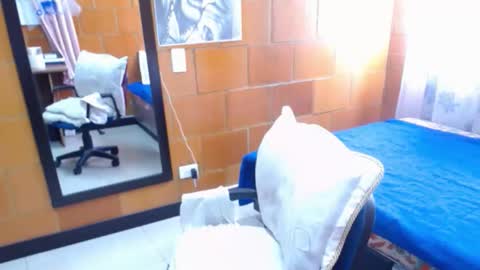 Charlotte online show from September 2025 03:13:01 PM