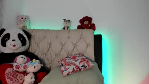 charlottee07 online show from February 2026 01:34:02 AM