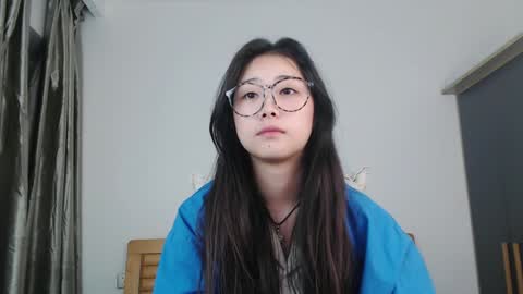 Snapshot of charlottelin chatting on December 2024 03:17:01 PM Charlotte online show from December 2024 03:17:01 PM