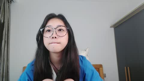 Snapshot of charlottelin chatting on December 2024 06:20:02 PM Charlotte online show from December 2024 06:20:02 PM