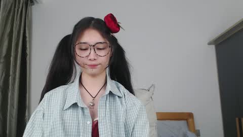 Snapshot of charlottelin chatting on December 2024 04:48:02 PM Charlotte online show from December 2024 04:48:02 PM