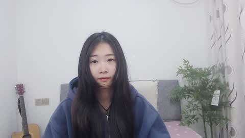 Snapshot of charlottelin chatting on January 2025 06:27:02 PM Charlotte online show from January 2025 06:27:02 PM