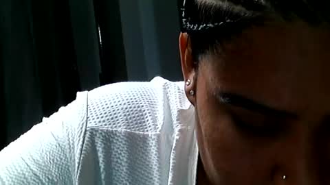 Snapshot of charlottequeen_21 chatting on July 2026 01:34:02 AM charlottequeen_21 online show from July 2026 01:34:02 AM