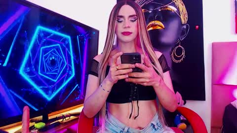 charlotte villorina online show from October 2025 12:07:01 AM