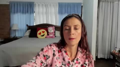 Charlotte online show from January 2026 09:20:02 PM