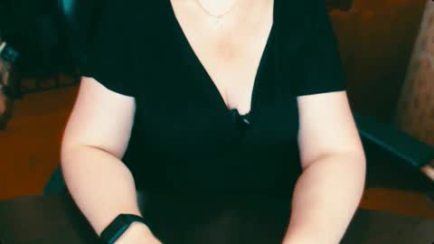 CharlotteXTasty online show from November 2025 11:45:01 AM