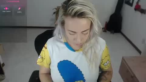 Snapshot of charlottezoe1 chatting on December 2024 08:51:02 AM charlottezoe online show from December 2024 08:51:02 AM