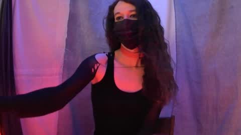 Snapshot of charlydestroyer chatting on September 2025 03:37:02 PM charly dest online show from September 2025 03:37:02 PM