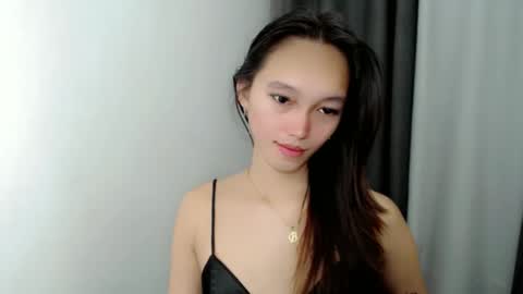 Snapshot of charm_fuckdoll8 chatting on September 2025 04:34:02 AM charm_fuckdoll8 online show from September 2025 04:34:02 AM