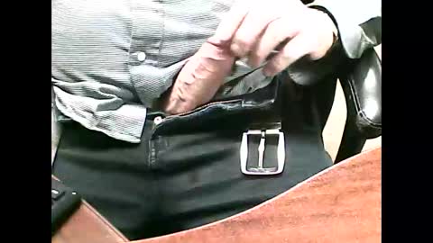 Snapshot of charmeur2672 chatting on February 2025 11:38:02 AM charmeur2672 online show from February 2025 11:38:02 AM