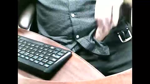 Snapshot of charmeur2672 chatting on November 2025 10:58:02 AM charmeur2672 online show from November 2025 10:58:02 AM