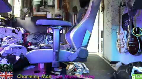 Snapshot of charming__man chatting on July 2026 10:32:01 AM 3 of 9 Borg online show from July 2026 10:32:01 AM