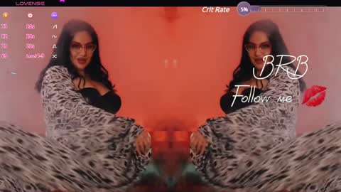 Snapshot of charming_sexuality chatting on January 2025 04:27:01 PM insta online show from January 2025 04:27:01 PM