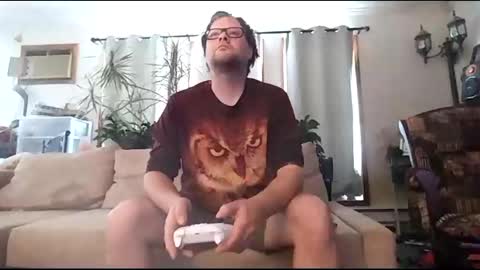 Snapshot of charmingatom chatting on January 2025 08:11:01 PM charmingatom online show from January 2025 08:11:01 PM