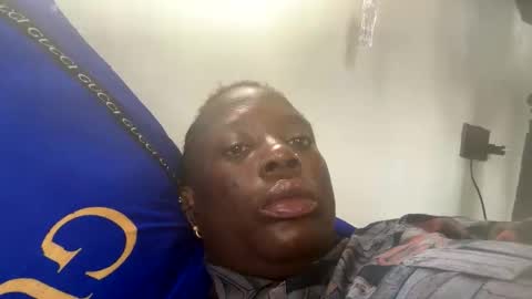 charmingaura22 online show from April 2026 03:44:01 PM