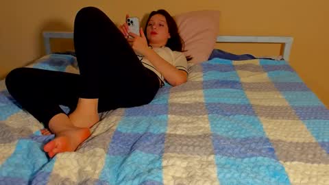 katie online show from October 2025 05:51:02 PM